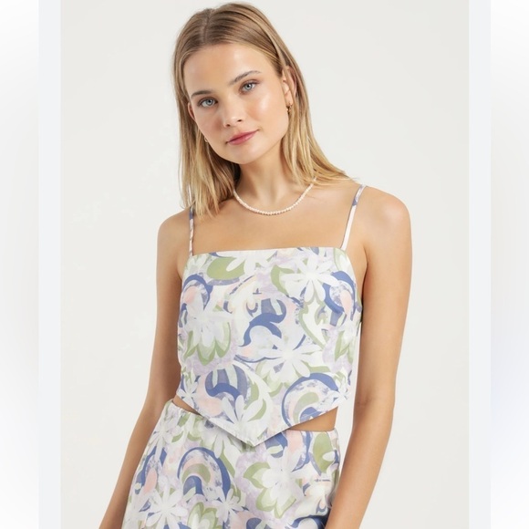 LULU AND ROSE Tops - LULU AND ROSE Inez Scarf Crop Top